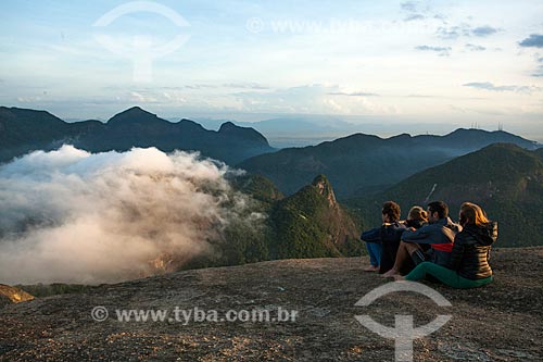  People observing the dawn from Rock of Gavea  - Rio de Janeiro city - Rio de Janeiro state (RJ) - Brazil