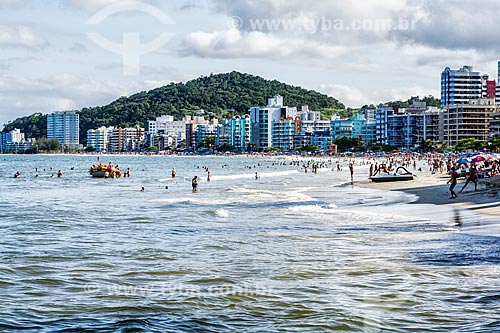  Bathers - Central Beach  - Itapema city - Santa Catarina state (SC) - Brazil