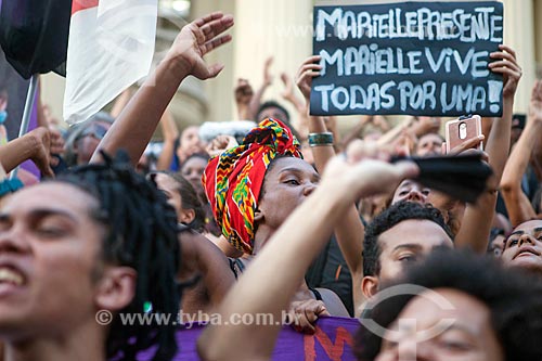  Detail of poster during the manifestation for the murder of Vereadora Marielle Franco - Cinelandia Square  - Rio de Janeiro city - Rio de Janeiro state (RJ) - Brazil