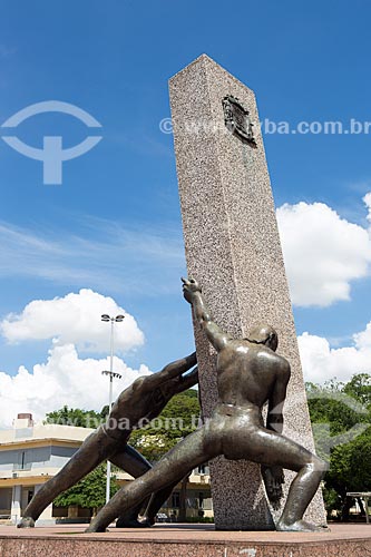  Monument to Goiania (1968) - also known as Monument to the Three Races - Doutor Pedro Ludovico Teixeira Square - also know as Civic Square  - Goiania city - Goias state (GO) - Brazil