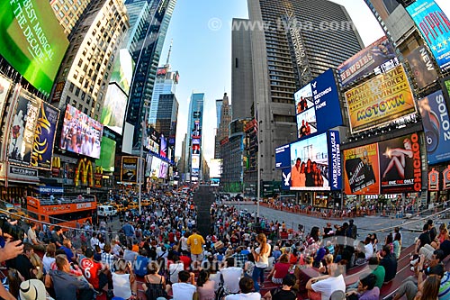  Tourists - Times Square  - New York city - New York - United States of America