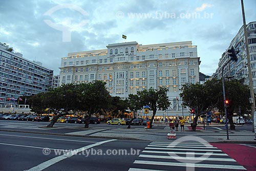  Facade of the Copacabana Palace Hotel (1923) during the sunset  - Rio de Janeiro city - Rio de Janeiro state (RJ) - Brazil