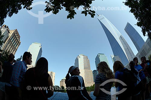  Tourists - National September 11 Memorial and Museum (Ground Zero of the World Trade Center)  - New York city - New York - United States of America