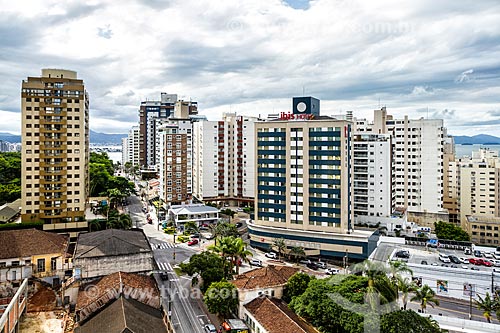  View of Felipe Schmidt Street with the hotel of the chain Ibis Hotel  - Florianopolis city - Santa Catarina state (SC) - Brazil