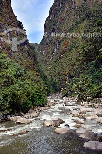  View of Urubamba River near to Machu Picchu pueblo city  - Machu Picchu pueblo city - Cusco Department - Peru
