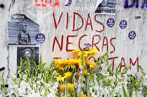  Tributes to remember 1 month for the murder of Vereadora Marielle Franco - John Paul I Street - where she got shot dead on March 14, 2018  - Rio de Janeiro city - Rio de Janeiro state (RJ) - Brazil