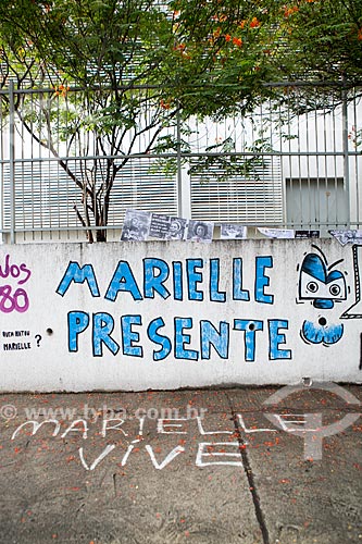  Tributes to remember 1 month for the murder of Vereadora Marielle Franco - John Paul I Street - where she got shot dead on March 14, 2018  - Rio de Janeiro city - Rio de Janeiro state (RJ) - Brazil