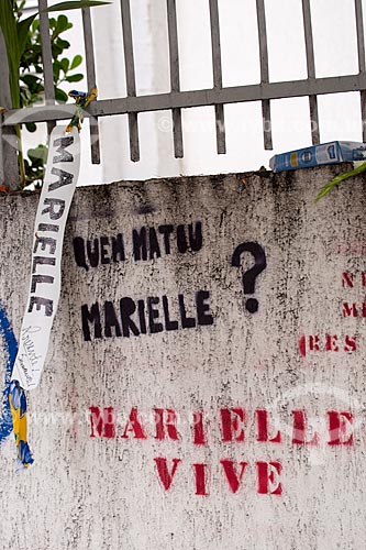  Detail of protest messages to remember 1 month for the murder of Vereadora Marielle Franco - John Paul I Street - where she got shot dead on March 14, 2018  - Rio de Janeiro city - Rio de Janeiro state (RJ) - Brazil