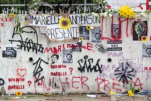  Tributes to remember 1 month for the murder of councilwoman Marielle Franco - John Paul I Street - where she got shot dead on March 14, 2018  - Rio de Janeiro city - Rio de Janeiro state (RJ) - Brazil
