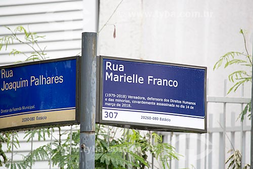  Detail of plaque in honor of councilwoman Marielle Franco - corner of John Paul I Street with Joaquim Palhares Street  - Rio de Janeiro city - Rio de Janeiro state (RJ) - Brazil