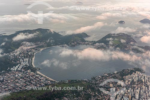  View of Saint Francis Beach and Charitas Beach during flight over of the Guanabara Bay  - Niteroi city - Rio de Janeiro state (RJ) - Brazil