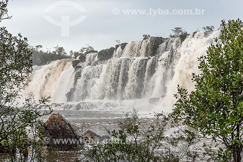  View of the Couros Waterfall - Chapada dos Veadeiros National Park  - Alto Paraiso de Goias city - Goias state (GO) - Brazil