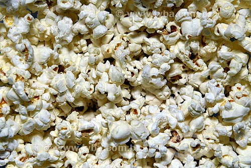  Detail of popcorn burst  - Brazil