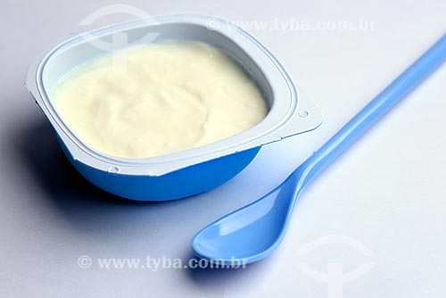  Detail of yogurt and spoon  - Brazil