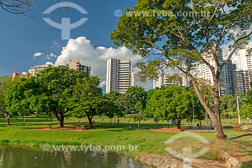  View of the Goiania Zoological Garden with buildings from the Goiania city in the background  - Goiania city - Goias state (GO) - Brazil
