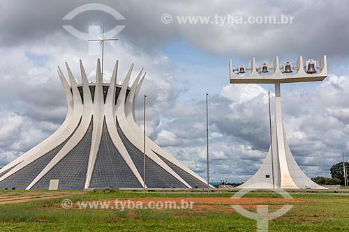  Facade of the Metropolitan Cathedral of Our Lady of Aparecida (1958) - also known as Cathedral of Brasilia  - Brasilia city - Distrito Federal (Federal District) (DF) - Brazil