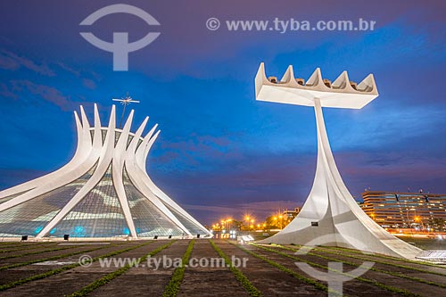  Facade of the Metropolitan Cathedral of Our Lady of Aparecida (1958) - also known as Cathedral of Brasilia - at night  - Brasilia city - Distrito Federal (Federal District) (DF) - Brazil