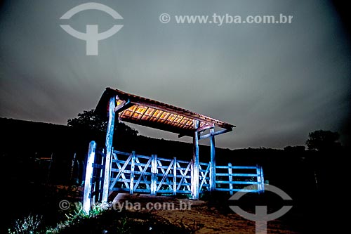  Entrance of farm - Diamantina Plateau at night  - Jacobina city - Bahia state (BA) - Brazil
