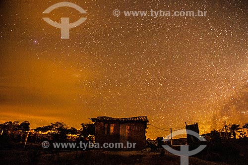  Facade of house - Diamantina Plateau at night  - Jacobina city - Bahia state (BA) - Brazil