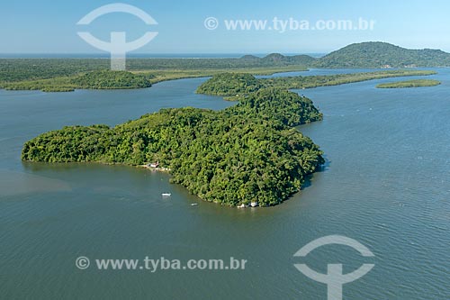  Aerial photo of the Pinheirinho Island - Superagui National Park  - Guaraquecaba city - Parana state (PR) - Brazil