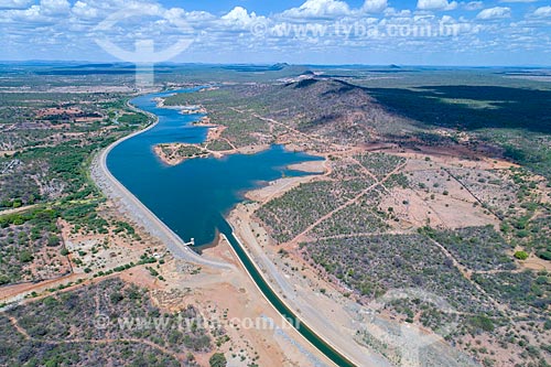  Picture taken with drone of the Cacimba Nova Dam - part of the Project of Integration of Sao Francisco River with the watersheds of Northeast setentrional  - Custodia city - Pernambuco state (PE) - Brazil