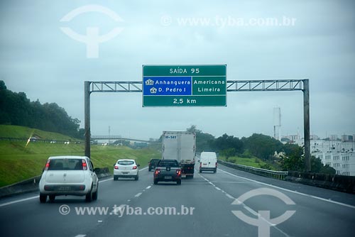  Traffic snippet of the Dom Pedro I Highway (SP-065)  - Campinas city - Sao Paulo state (SP) - Brazil