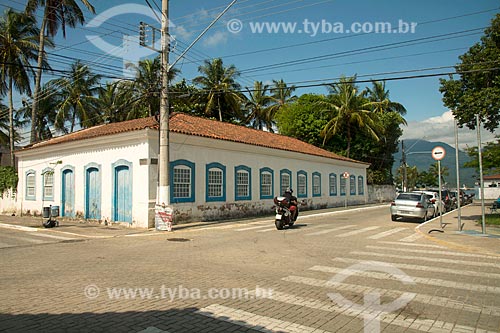  Facade of the Janelas House (Windows House) - XVIII century  - Sao Sebastiao city - Sao Paulo state (SP) - Brazil