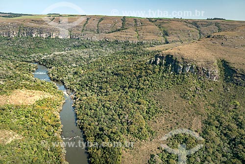  Aerial photo of the Iapo River - Guartela Canyon - Guartela State Park  - Tibagi city - Parana state (PR) - Brazil