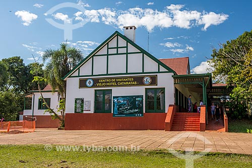  Facade of the visitor center - Iguassu National Park  - Foz do Iguacu city - Parana state (PR) - Brazil