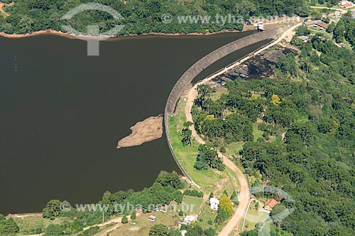  Dam in Cai River  - Canela city - Rio Grande do Sul state (RS) - Brazil
