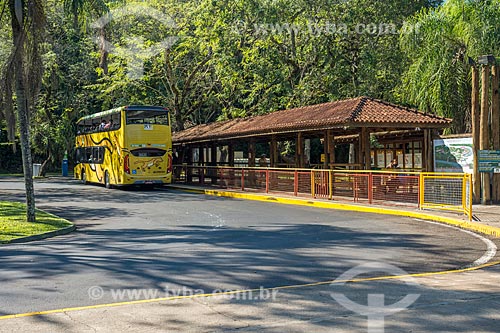  Bus stop of Porto Canoas - Iguassu National Park  - Foz do Iguacu city - Parana state (PR) - Brazil