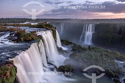  View of the Iguassu Waterfalls - Iguassu National Park during the sunset  - Foz do Iguacu city - Parana state (PR) - Brazil