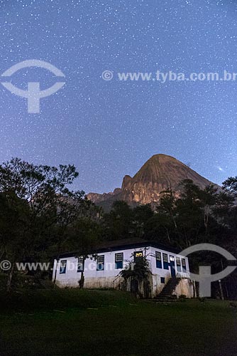  Visitors Center von Martius - headquarter Guapimirm of the Serra dos Orgaos National Park with the Escalavrado Peak in the background during the nightfall  - Guapimirim city - Rio de Janeiro state (RJ) - Brazil