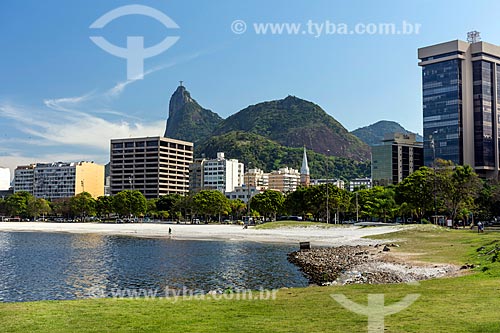  View of Botafogo Beach waterfront with the Christ the Redeemer in the background  - Rio de Janeiro city - Rio de Janeiro state (RJ) - Brazil