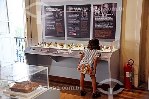  Girl watching exhibit - National Museum - old Sao Cristovao Palace  - Rio de Janeiro city - Rio de Janeiro state (RJ) - Brazil
