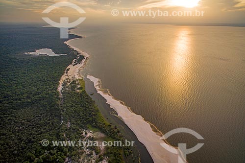  Aerial photo of the sunset - Tapajos River waterfront - Tapajos National Forest  - Santarem city - Para state (PA) - Brazil
