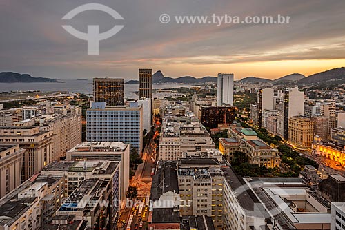  View of the buildings from the city center of Rio de Janeiro with the Sugarloaf in the background during the sunset  - Rio de Janeiro city - Rio de Janeiro state (RJ) - Brazil