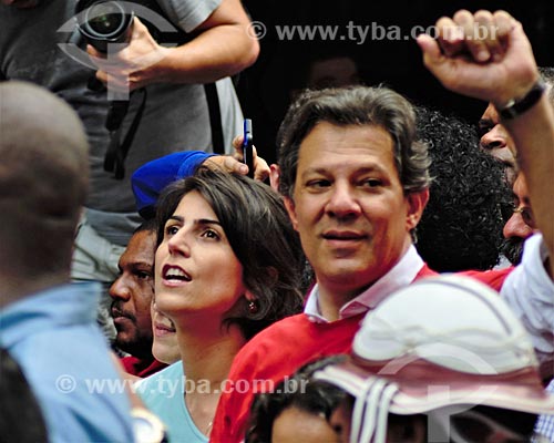  Fernando Haddad - presidential and vice president candidate for the Workers Party (PT) - during walking in Rocinha Slum  - Rio de Janeiro city - Rio de Janeiro state (RJ) - Brazil