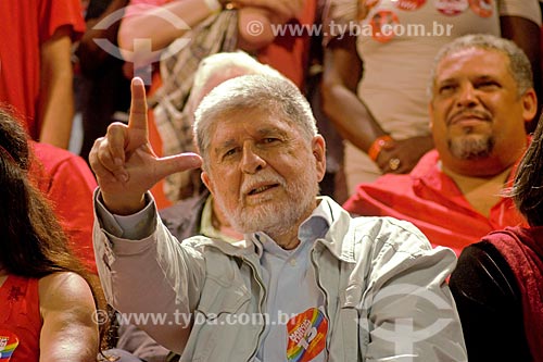 Celso Amorim during meeting of Fernando Haddad campaign rally to the presidential candidate for the Workers Party (PT) - Cinelandia Square  - Rio de Janeiro city - Rio de Janeiro state (RJ) - Brazil