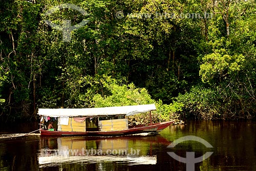  Houseboat - Negro River  - Amazonas state (AM) - Brazil