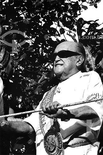  Oscar Niemeyer in the first parade of the Banda de Ipanema carnival street troup during the 1998 carnival when he was chosen godfather of the Band  - Rio de Janeiro city - Rio de Janeiro state (RJ) - Brazil