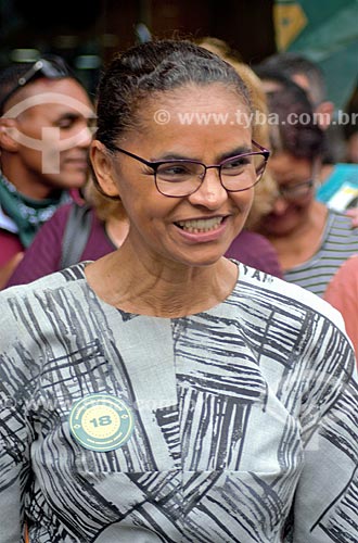  Marina Silva presidential candidate for the Sustainability Party (REDE) near to Jeans Mall  - Sao Joao de Meriti city - Rio de Janeiro state (RJ) - Brazil