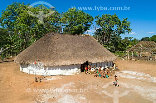  Picture taken with drone of children doing the Taquara Dance - boys in line playing the Urua flute with the girls next to - Aiha village of the Kalapalo tribe - INCREASE OF 100% OF THE VALUE OF TABLE  - Querencia city - Mato Grosso state (MT) - Brazil