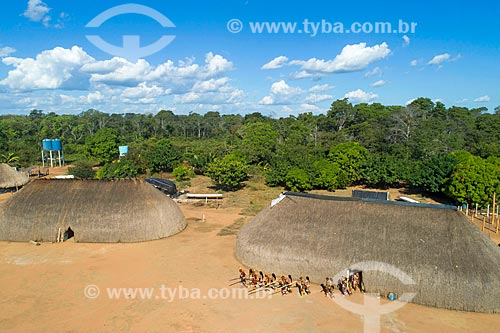  Picture taken with drone of the Taquara Dance - men in line playing the Urua flute with the women next to - Aiha village of the Kalapalo tribe - INCREASE OF 100% OF THE VALUE OF TABLE  - Querencia city - Mato Grosso state (MT) - Brazil