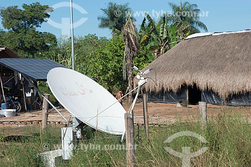  Parabolic antenna and solar photovoltaic module - Aiha village of the Kalapalo tribe - INCREASE OF 100% OF THE VALUE OF TABLE  - Querencia city - Mato Grosso state (MT) - Brazil