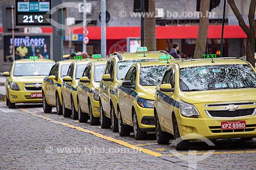  Detail of taxi stand - Presidente Wilson Avenue  - Rio de Janeiro city - Rio de Janeiro state (RJ) - Brazil