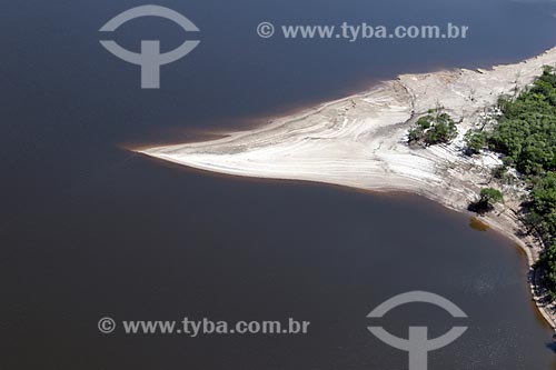  Aerial photo of the Negro River during ebb season  - Manaus city - Amazonas state (AM) - Brazil