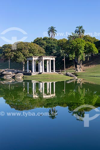  View of Temple of Apollo (1910) - lake of the Quinta da Boa Vista Park  - Rio de Janeiro city - Rio de Janeiro state (RJ) - Brazil