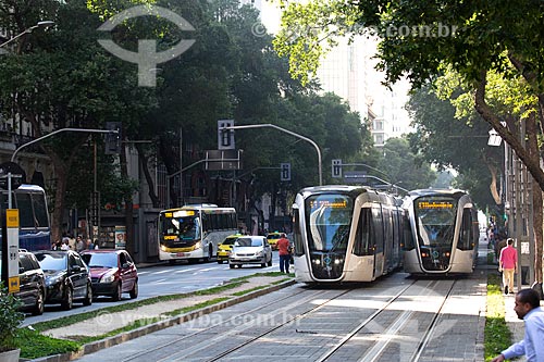  Light rail transit transiting on Rio Branco Avenue  - Rio de Janeiro city - Rio de Janeiro state (RJ) - Brazil