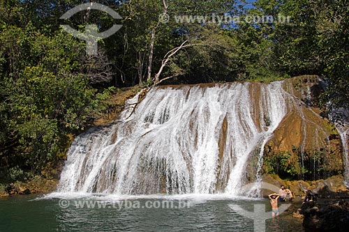  Ilha Waterfall (Isla Waterfront) - Bodoquena Mountain Range  - Bodoquena city - Mato Grosso do Sul state (MS) - Brazil